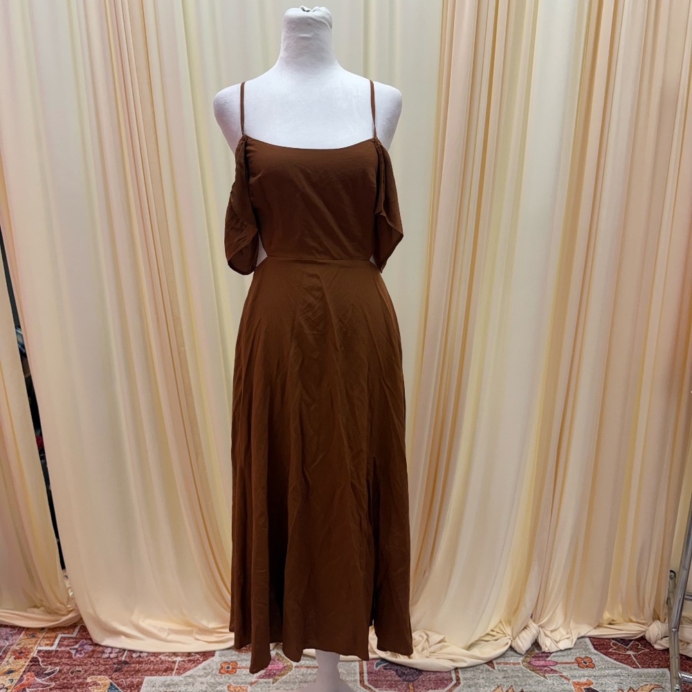 Oak + Fort Off Shoulder Midi Dress in Tobacco Size Medium (NWT)